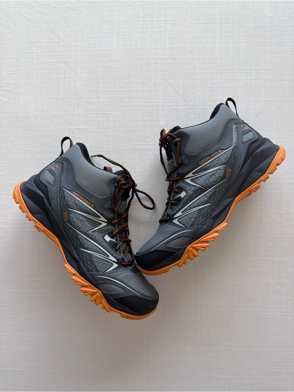 Merrell Capra Bolt Mid Waterproof Hiking Boots Mens 11 Vibram Trail Brown EUC
